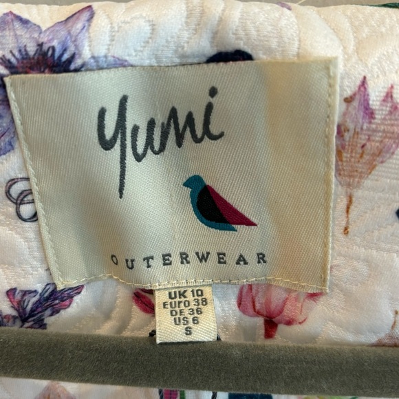 YUMI Sz 6 Jacket Snap Buttons Ruffles at Shoulders Floral Butterflies Textured - Picture 8 of 12